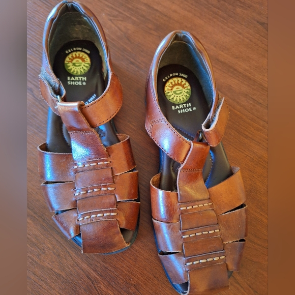 NWOT Earth Shoe Harlen Comfort Gelron 2000 Brown Leather Sandals Sz 6.5 Arch - Picture 1 of 4